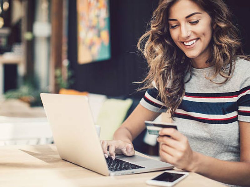 A Guide to Growing Your Online Banking Customer Base