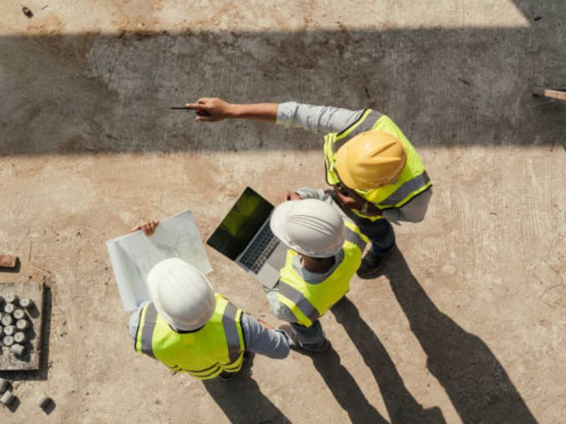 Mastering the Online Arena Digital Marketing Strategies Tailored for Contractors