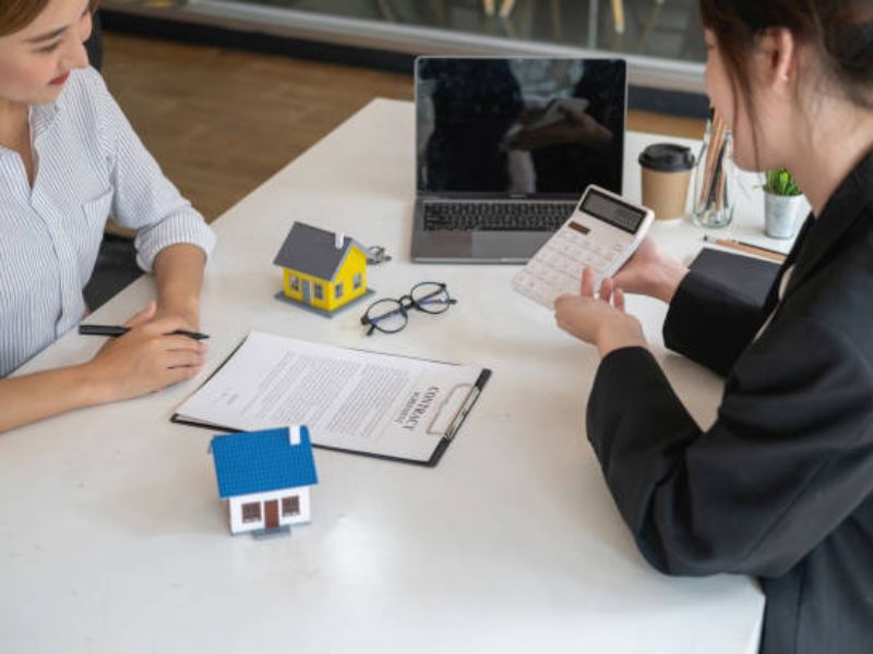 Innovative Digital Marketing for Apartment Managers